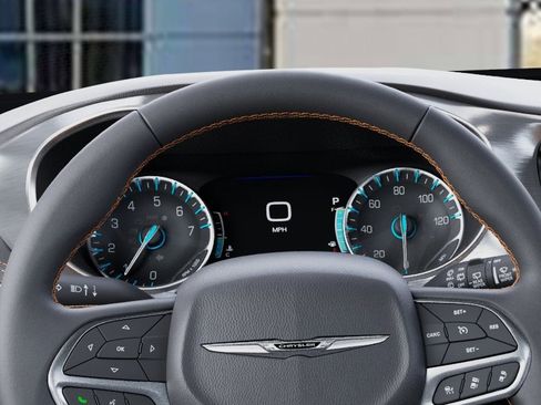 New 2026 Chrysler Pacifica Pinnacle image 17