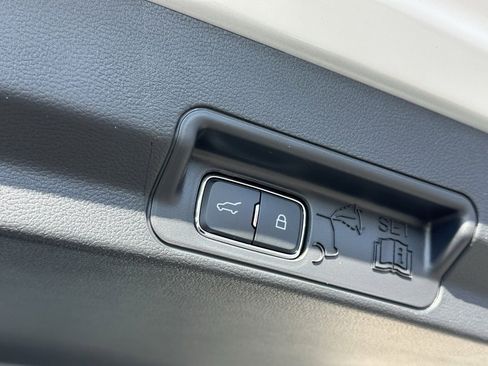 New 2026 Ford Explorer Active w/ Active Comfort Package image 41