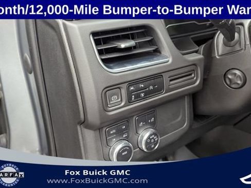 Certified 2023 GMC Yukon XL SLT w/ SLT Premium Package AWD/4WD image 29
