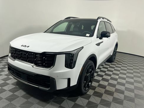 Certified 2024 Kia Sorento SX Prestige AWD/4WD image 9