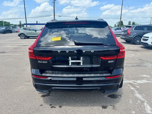Used 2025 Volvo XC60 B5 Ultra w/ Protection Package Premier AWD/4WD image 6