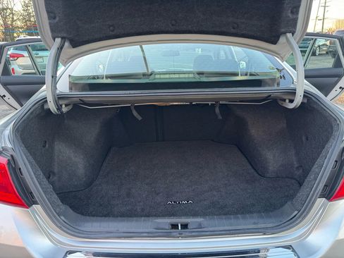 Used 2016 Nissan Altima 2.5 SL w/ 2.5 Technology Package image 13