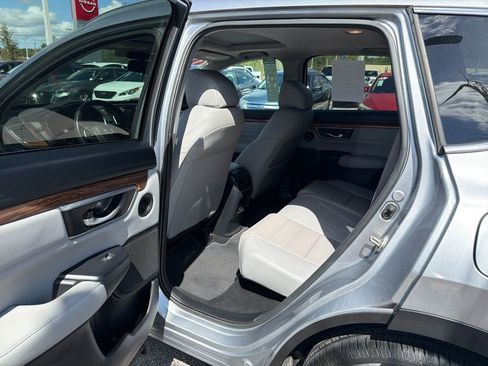 Used 2019 Honda CR-V Touring image 18
