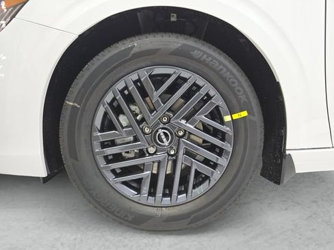 New 2026 Nissan Sentra SV FWD image 23