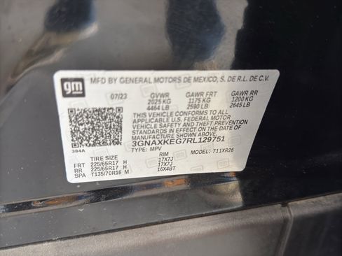 Used 2024 Chevrolet Equinox LT w/ LPO, Floor Liner Package FWD image 35