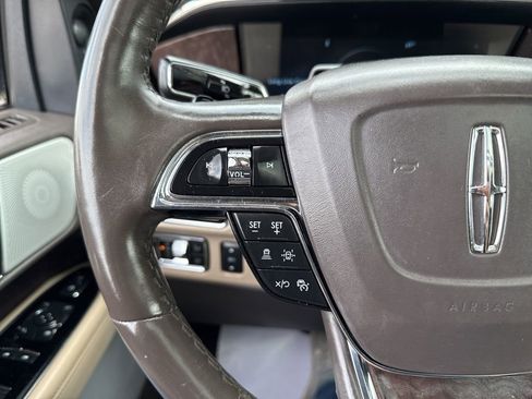 Used 2022 Lincoln Navigator L Reserve image 37