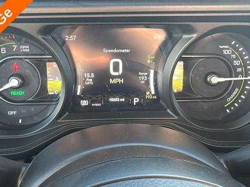 Used 2025 Jeep Wrangler Unlimited Sport S 4xe AWD/4WD image 20