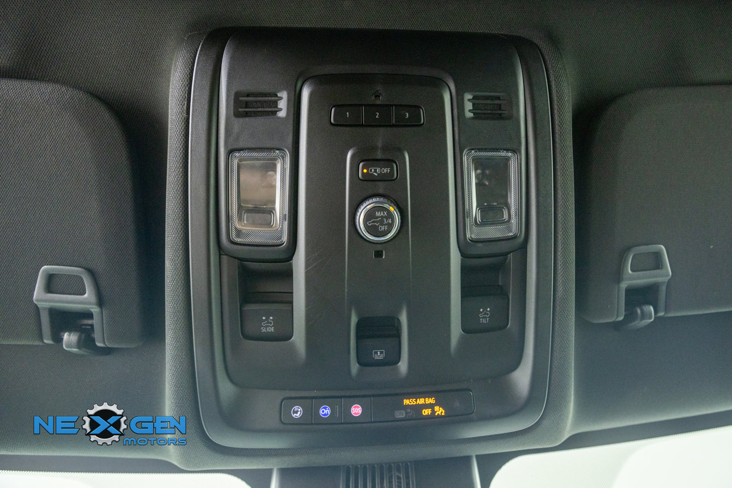 Used 2023 Chevrolet Tahoe Z71 w/ Max Trailering Package AWD/4WD image 23