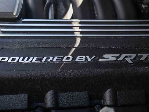 Used 2017 Dodge Charger R/T Scat Pack w/ Technology Group image 31