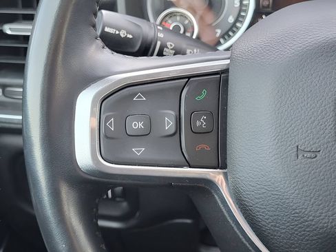 Used 2022 RAM 1500 Laramie AWD/4WD image 17