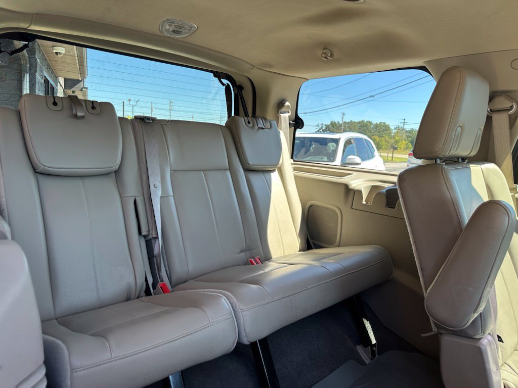 Used 2014 Ford Expedition Limited w/ Equipment Group 301A RWD image 37