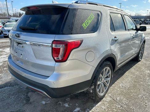 Used 2017 Ford Explorer Limited image 5