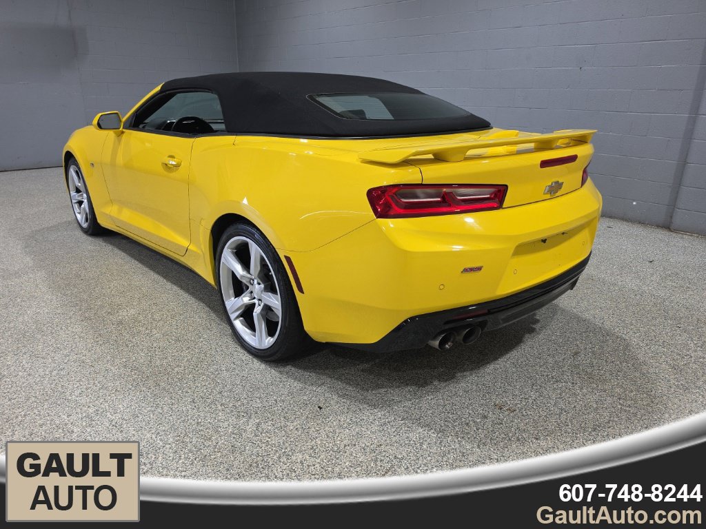 Used 2016 Chevrolet Camaro SS RWD image 19