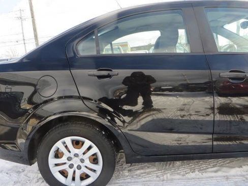 Used 2017 Chevrolet Sonic LS image 22