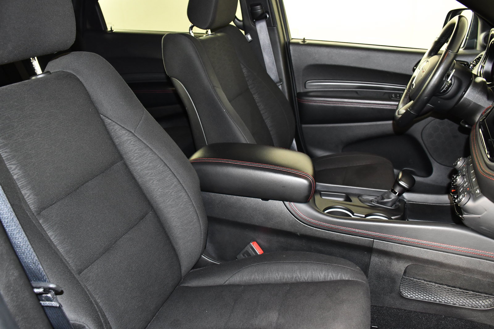 Used 2025 Dodge Durango GT AWD/4WD image 39