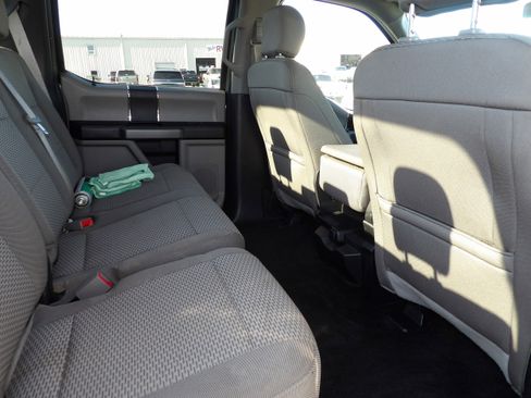 Used 2018 Ford F150 XLT image 11