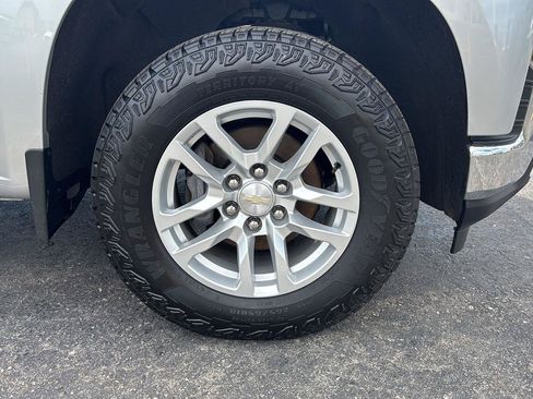 Used 2019 Chevrolet Silverado 1500 LT w/ All-Star Edition AWD/4WD image 10