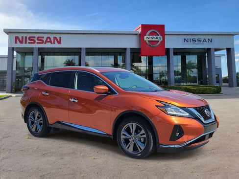 Certified 2021 Nissan Murano Platinum w/ Cargo Package image 2