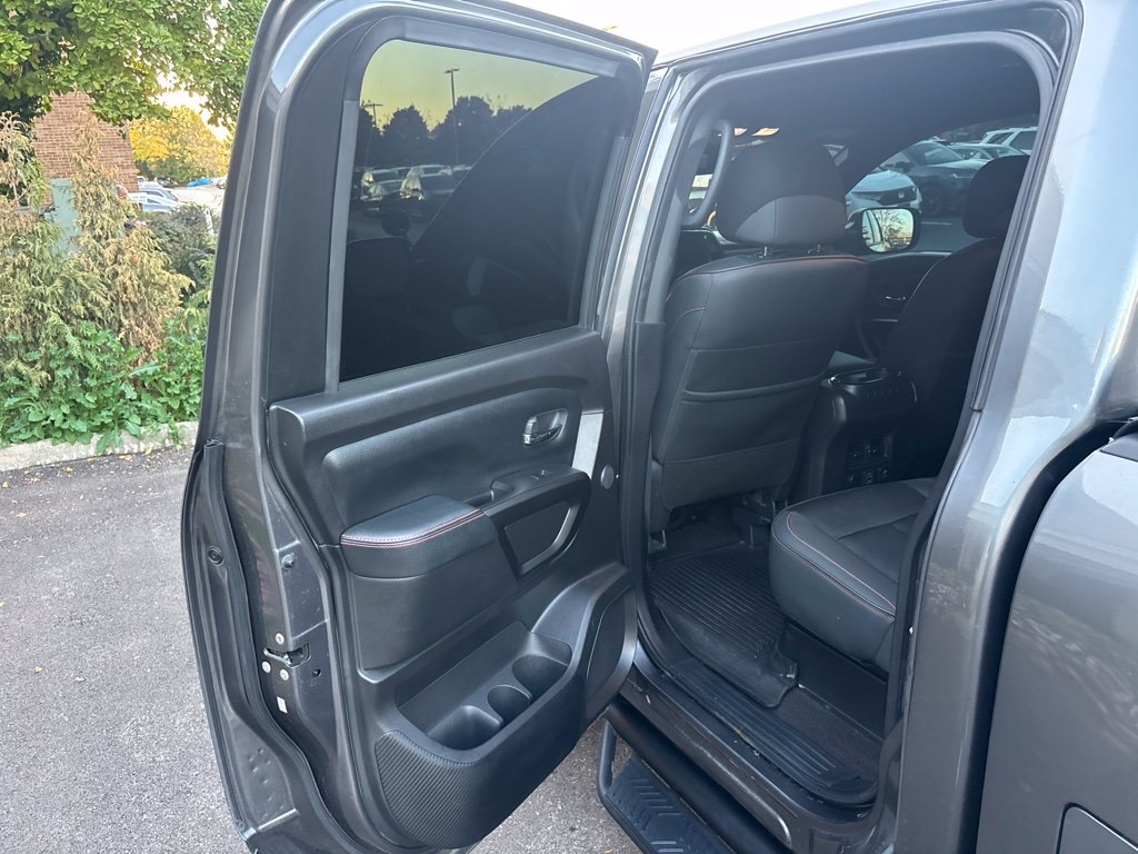 Used 2022 Nissan Titan PRO-4X w/ Pro-4x Utility Package AWD/4WD image 17