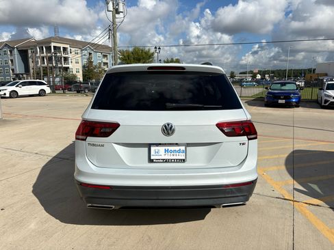 Used 2018 Volkswagen Tiguan S FWD image 7