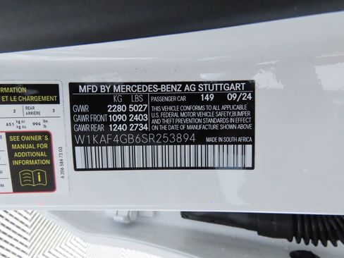 Certified 2025 Mercedes-Benz C 300 Sedan image 33