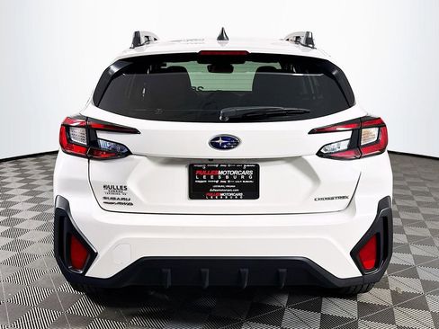 Used 2025 Subaru Crosstrek 2.0i Premium image 6