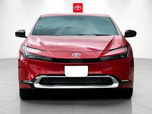 New 2026 Toyota Prius Plug-In Hybrid FWD image 7