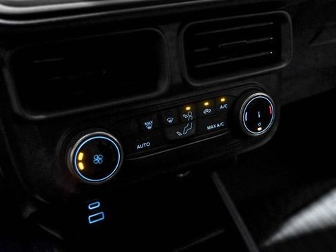 Used 2022 Ford Maverick XL FWD image 30