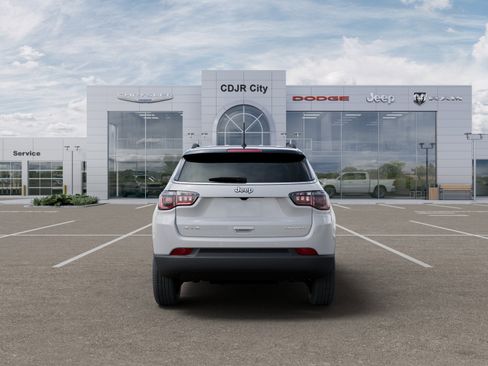 New 2026 Jeep Compass Limited image 33