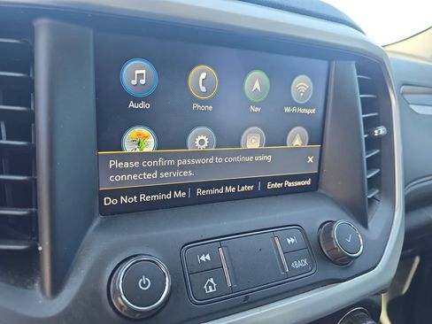 Used 2021 GMC Acadia SLT w/ Elevation Edition FWD image 22