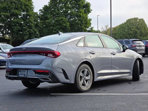 Used 2021 Kia K5 LXS FWD image 22