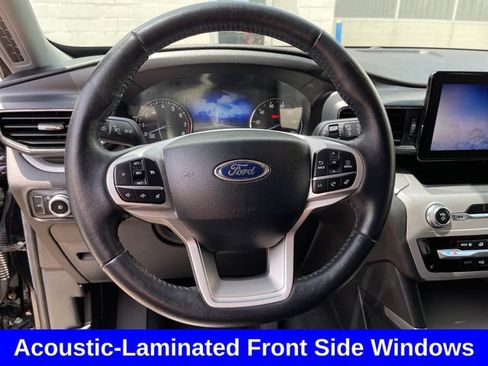 Used 2023 Ford Explorer XLT w/ Equipment Group 202A AWD/4WD image 14