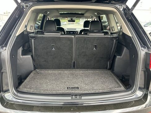 Used 2023 Volkswagen Atlas SE w/ Panoramic Sunroof Package AWD/4WD image 27
