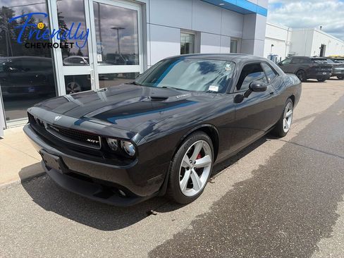 Used 2009 Dodge Challenger SRT8 RWD image 1