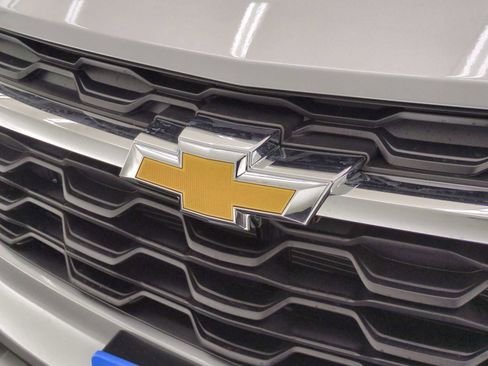 New 2026 Chevrolet Trax LT w/ Driver Confidence Package image 11