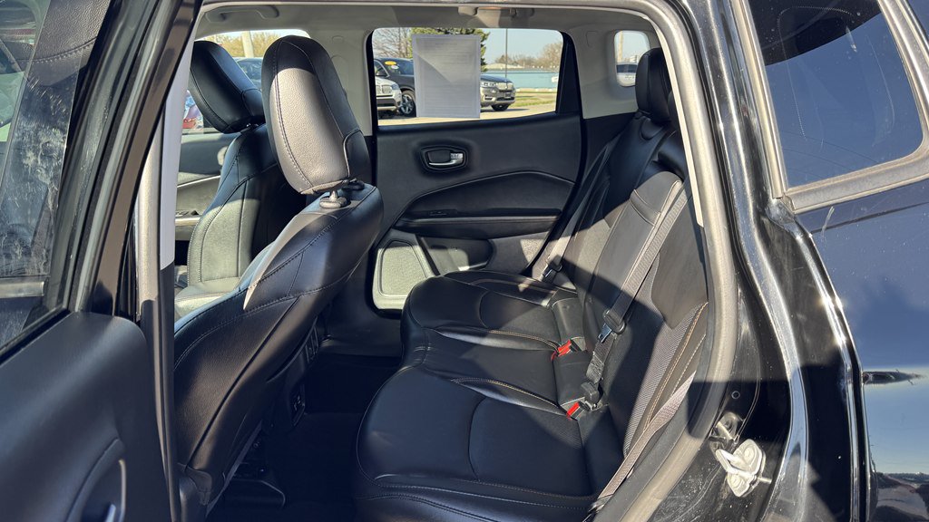 Used 2019 Jeep Compass Limited AWD/4WD image 21