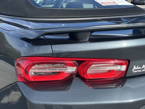 Used 2020 Chevrolet Camaro LT image 22