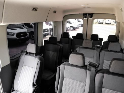 Used 2021 Ford Transit 350 XLT image 40