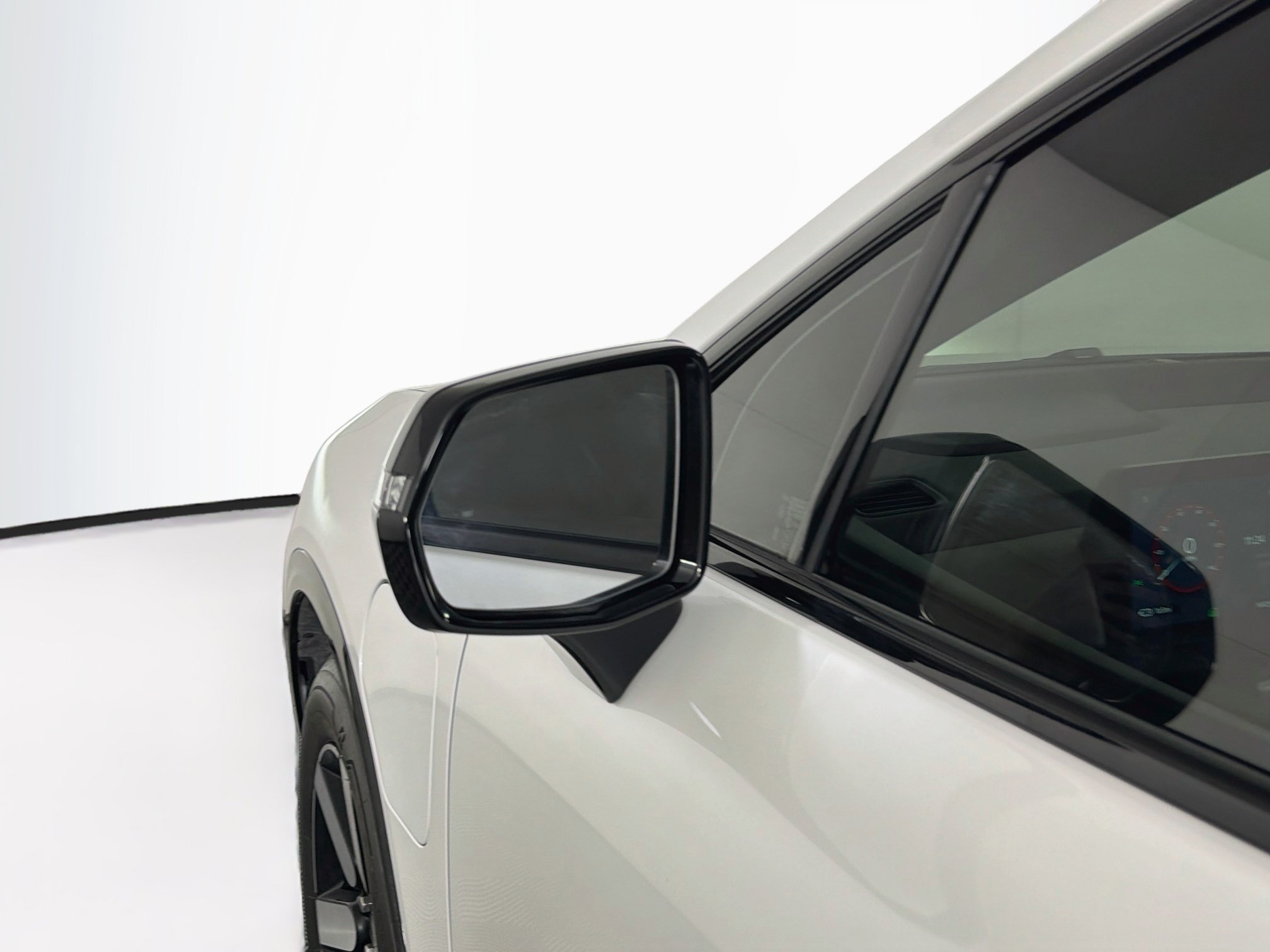 Used 2024 Honda Prologue Touring image 16