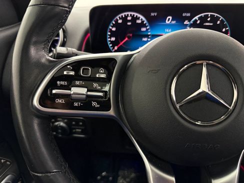 Certified 2023 Mercedes-Benz GLB 250 image 15