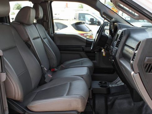 Used 2018 Ford F250 XL w/ Power Equipment Group RWD image 33