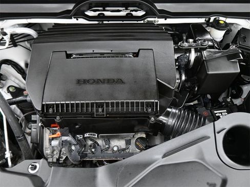 Used 2024 Honda Pilot Elite image 22