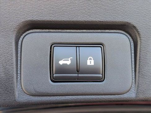 Used 2025 Nissan Rogue SV w/ Rock Creek Premium Package AWD/4WD image 11