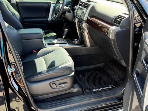 Used 2019 Toyota 4Runner Limited AWD/4WD image 24