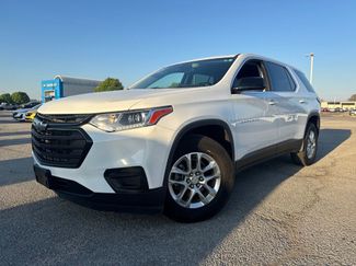 Used 2020 Chevrolet Traverse LS w/ LPO, Blackout Package 360° Tour