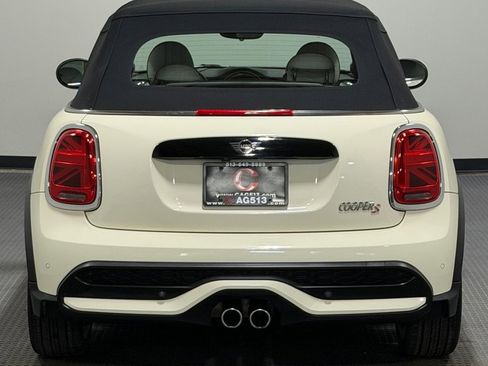 Used 2022 MINI Cooper S image 6