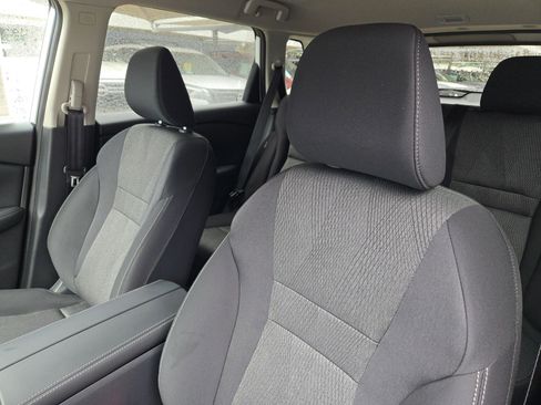 New 2026 Nissan Rogue SV FWD image 9