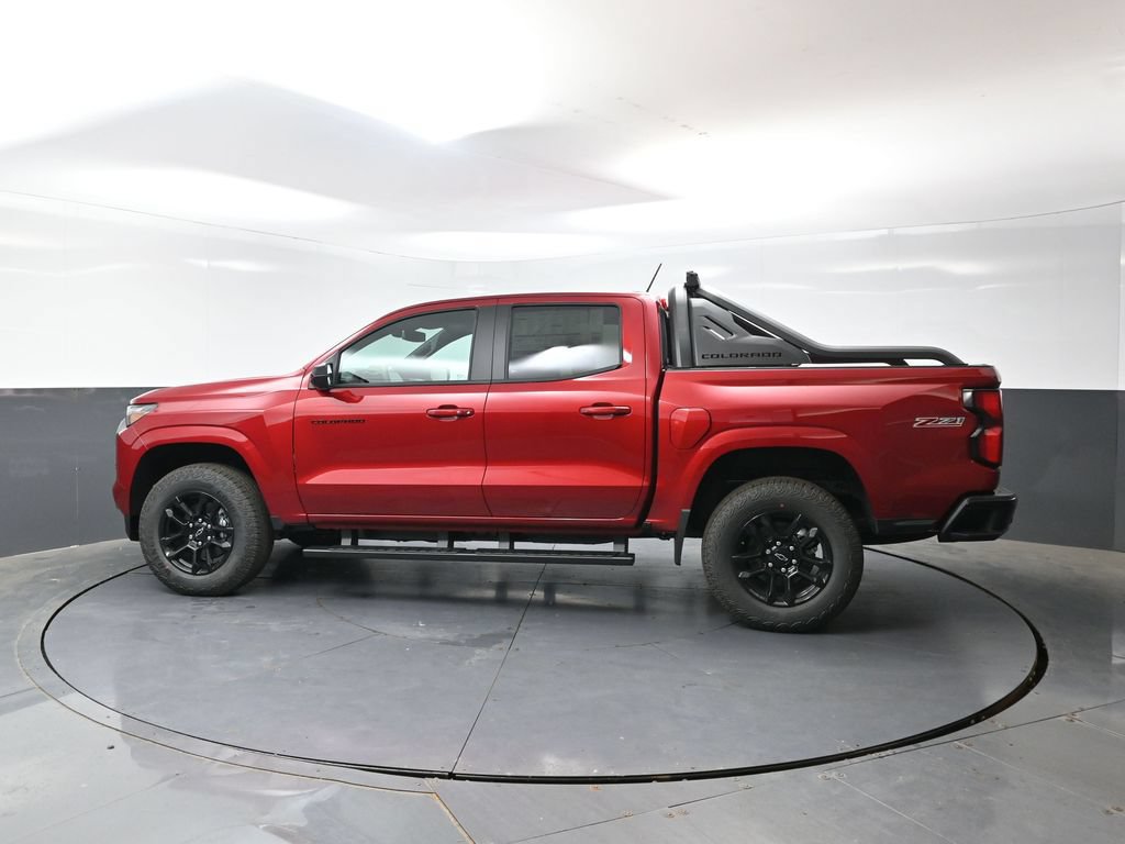 New 2026 Chevrolet Colorado Z71 w/ Midnight Edition AWD/4WD image 7
