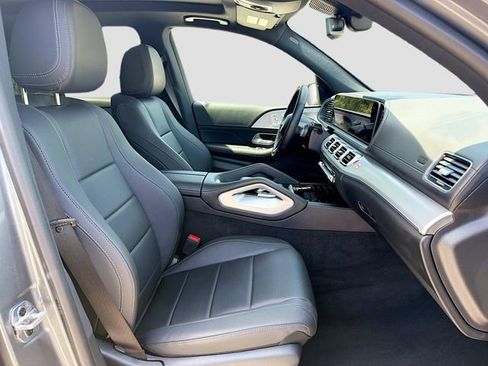 Used 2026 Mercedes-Benz GLE 350 4MATIC w/ Driver Assistance Package image 15