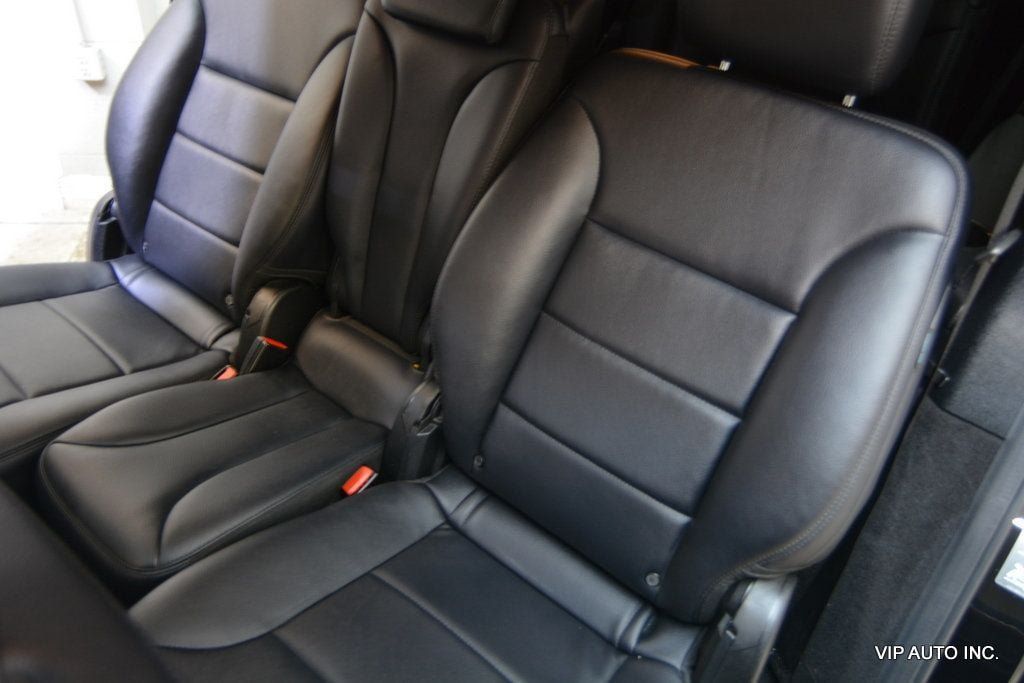 Used 2012 Mercedes-Benz R 350 BlueTEC 4MATIC image 24